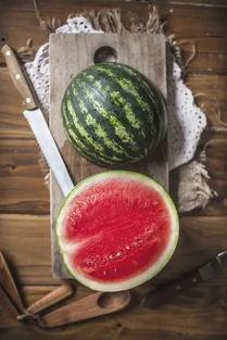 广东人怎样吃瓜,广东人的独特“吃瓜”文化探秘