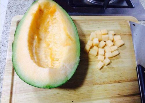 吃蚕蛹可以吃哈密瓜吗,探寻异食同味的奇妙组合