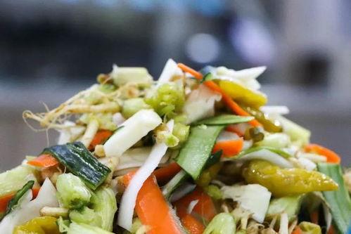 带你吃瓜鉴定美食,揭秘美食背后的故事与魅力