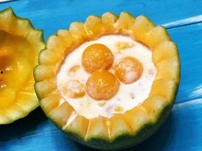 喝酸奶吃蜜瓜,酸奶蜜瓜，尽享清新美味时光