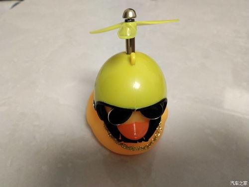 吃瓜鸭车载摆件,吃瓜鸭摆件，趣味与时尚兼具