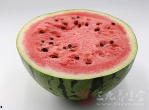 孕晚期做梦吃瓜,瓜果飘香，甜蜜孕育新生命